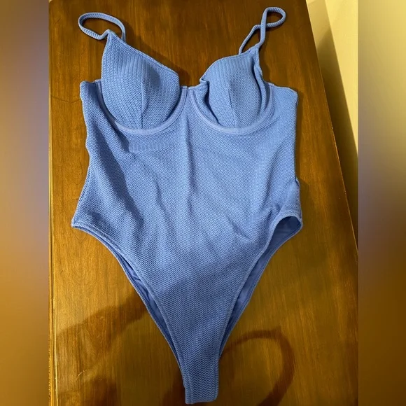 TJ Swim Bailey One Piece - Picture 1 of 4